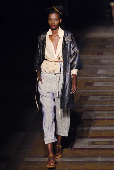 Look 64